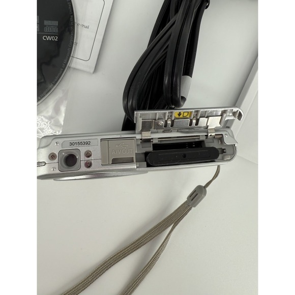 Nikon CoolPix S202 Compact Digital Camera Zoom Charger, Manuals Tested Working - Picture 2 of 11